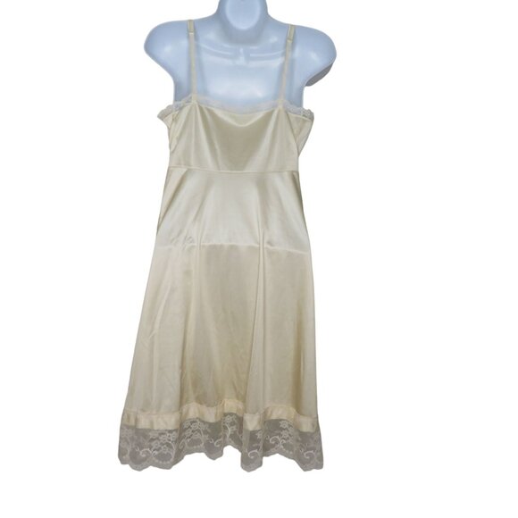 Vintage Vanity Fair Nylon Full Slip Dress Size 34L Beige Lace Overlay USA Made - Picture 9 of 13